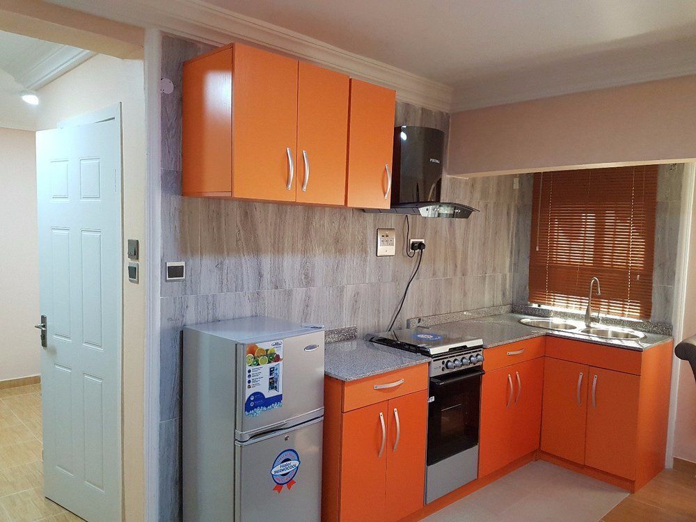 Hotel Hillside Gardens Ltd à Lagos Extérieur photo