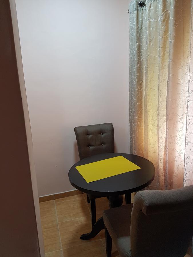 Hotel Hillside Gardens Ltd à Lagos Extérieur photo