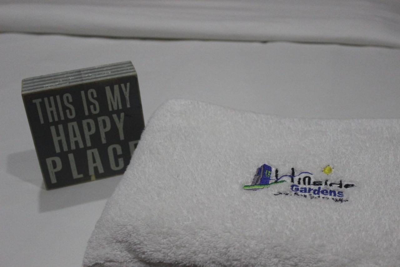 Hotel Hillside Gardens Ltd à Lagos Extérieur photo